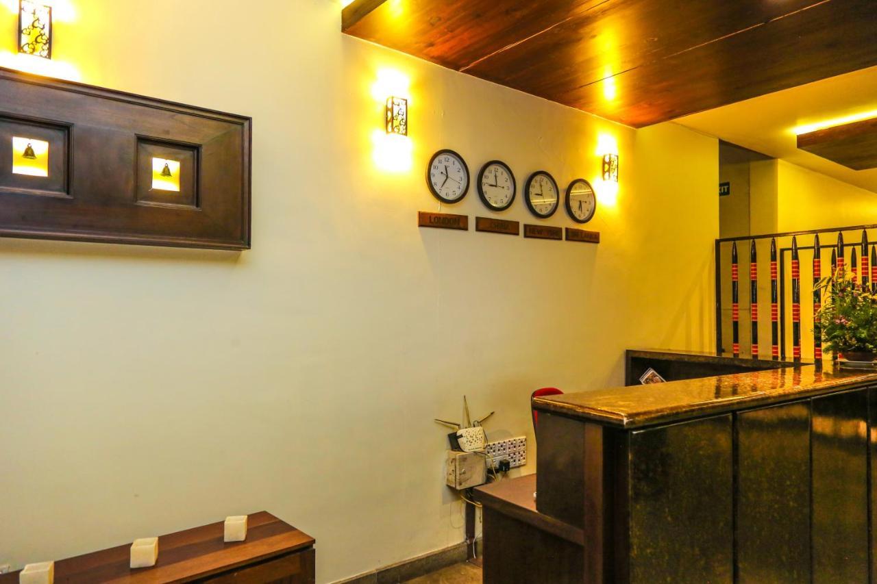Oak Ray City Hotel Kandy Exterior foto